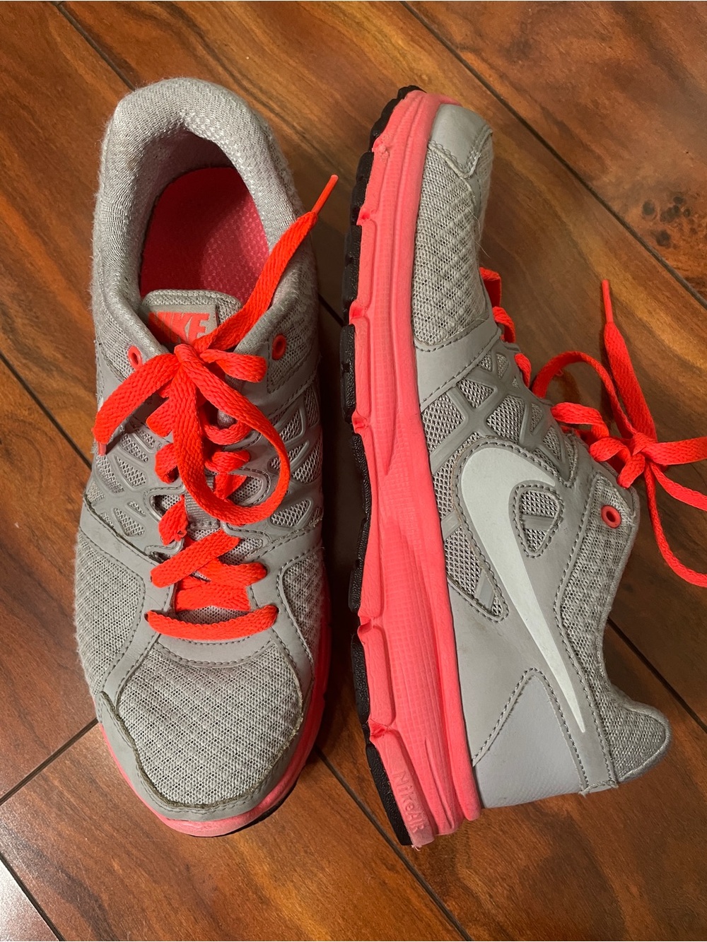 Nike Air Relentless 2 Running Shoe - Picture 4 of 8